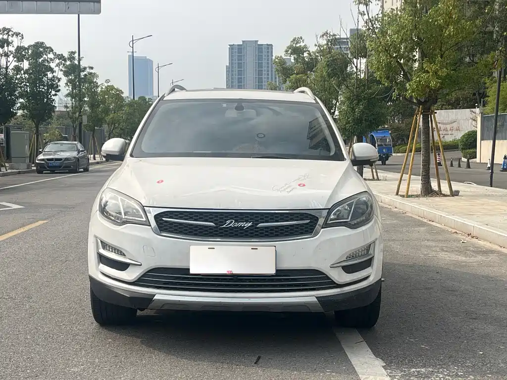 Zotye X5 — миниатюра 2