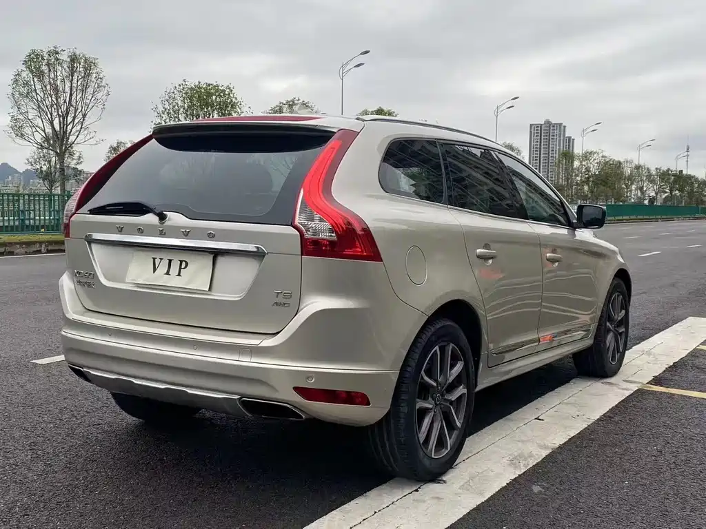 Volvo XC60 — миниатюра 4