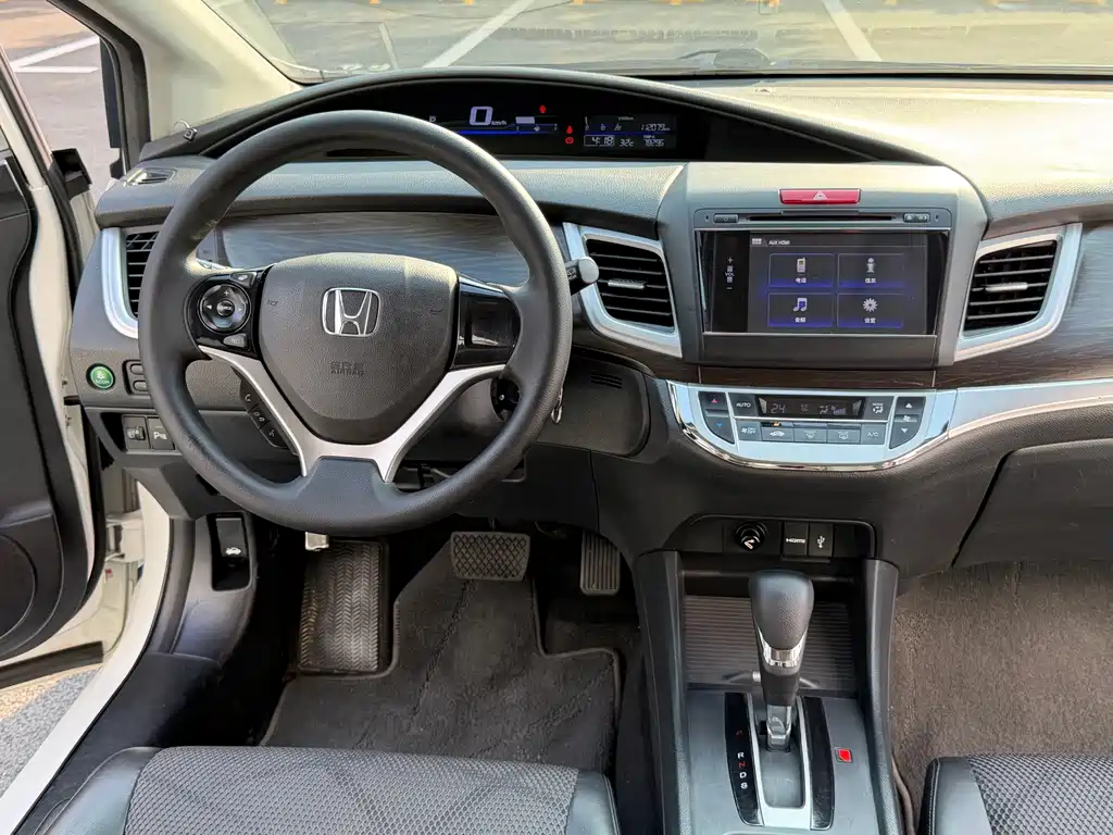 Honda Jade — миниатюра 15