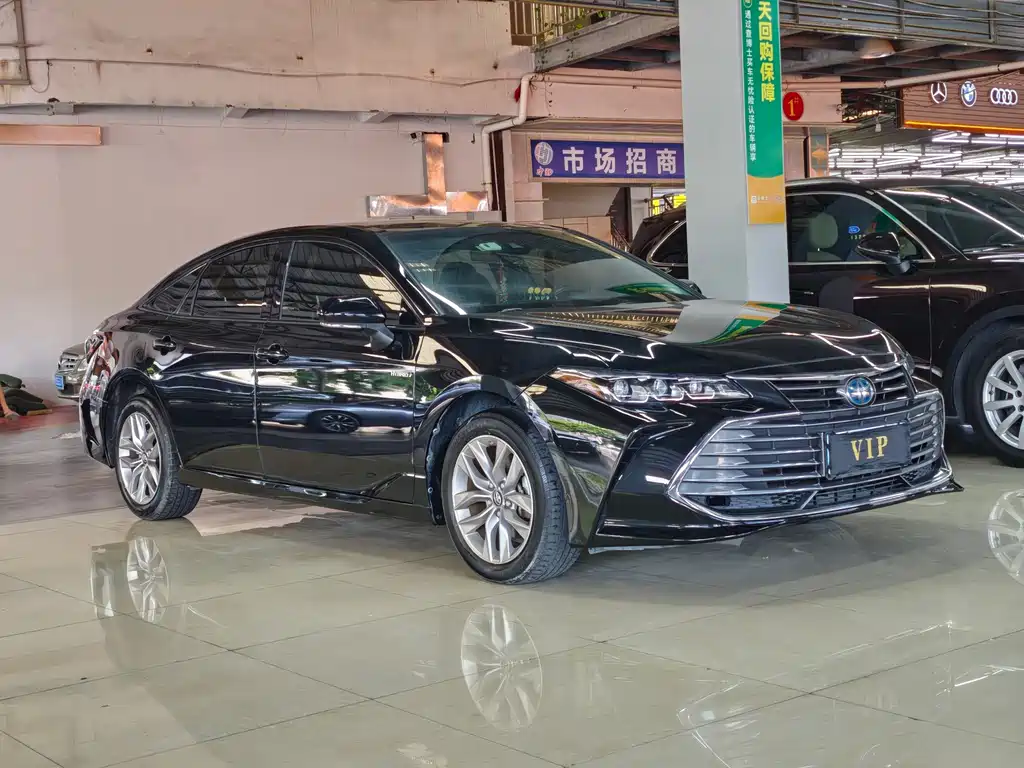 Toyota Avalon — миниатюра 3