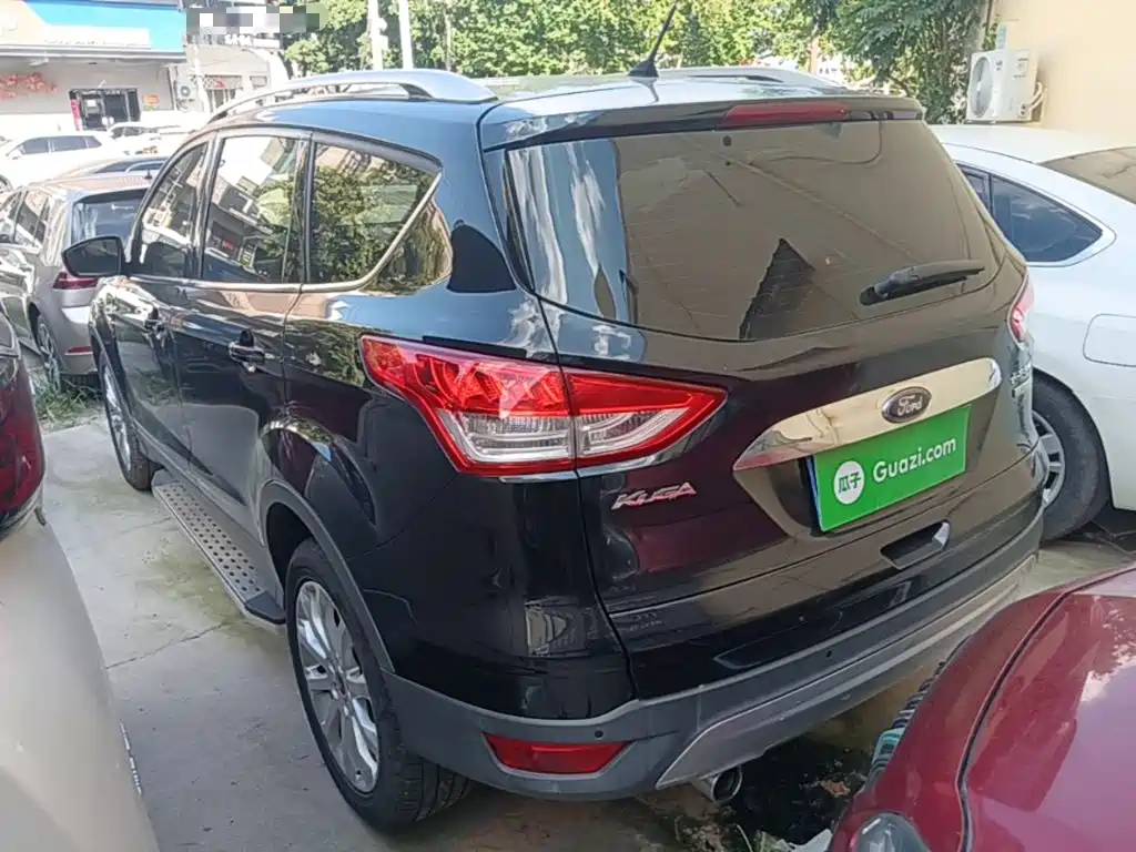 Ford Kuga — миниатюра 5
