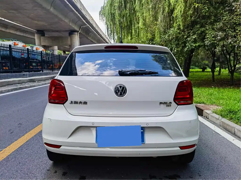 Volkswagen Polo — миниатюра 5