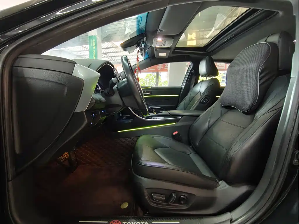 Toyota Avalon — миниатюра 5