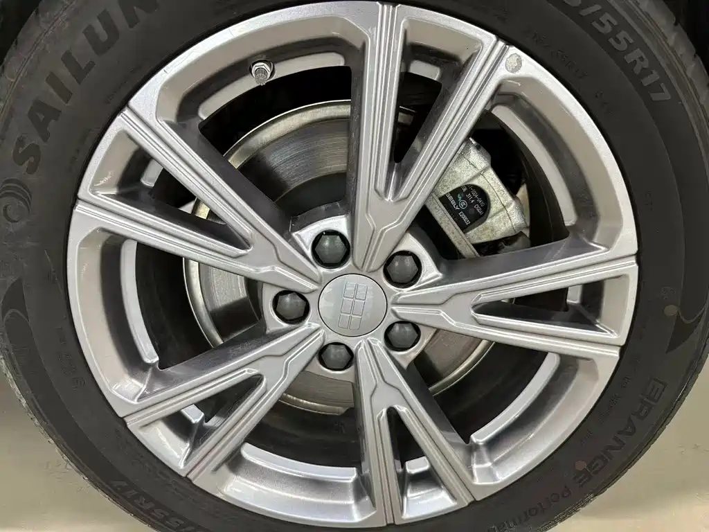 GEELY GALAXY GALAXY L6