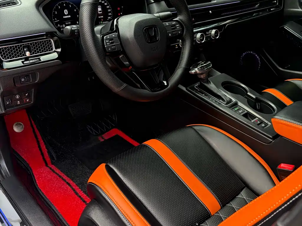 Honda Civic — миниатюра 12
