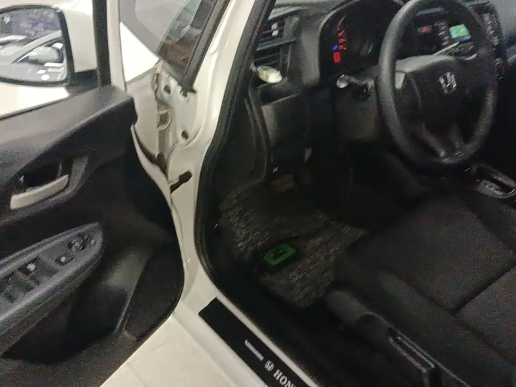 Honda Fit — миниатюра 16