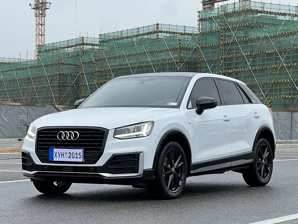 Audi Q2L 2021
