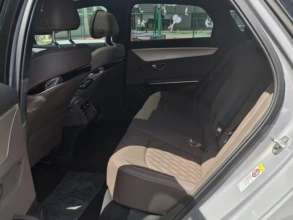 BYD Han 2025 DM-i Smart Drive 125KM Flagship
