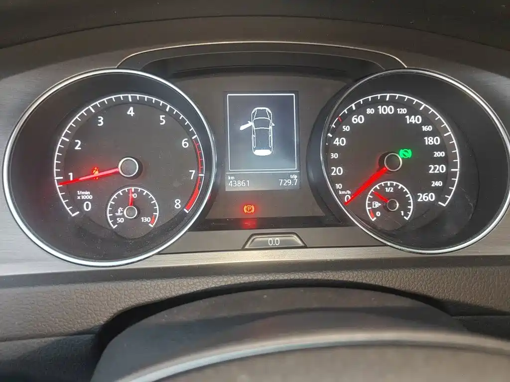 Volkswagen Golf — миниатюра 9