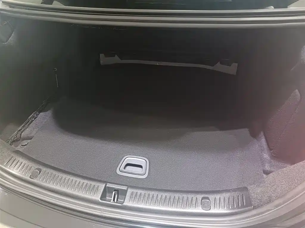 Mercedes-Benz E-Class E 2019 E 260 L Sport
