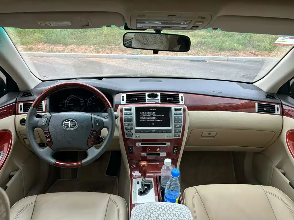 Hongqi Hongqi Shengshi — миниатюра 6