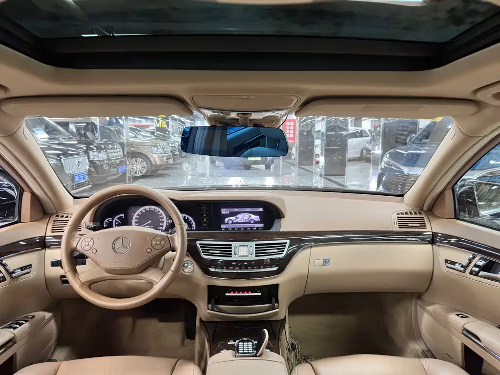 Mercedes-Benz S-Class S 2010 S 300 L