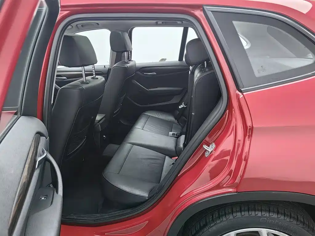 BMW X1 — миниатюра 15