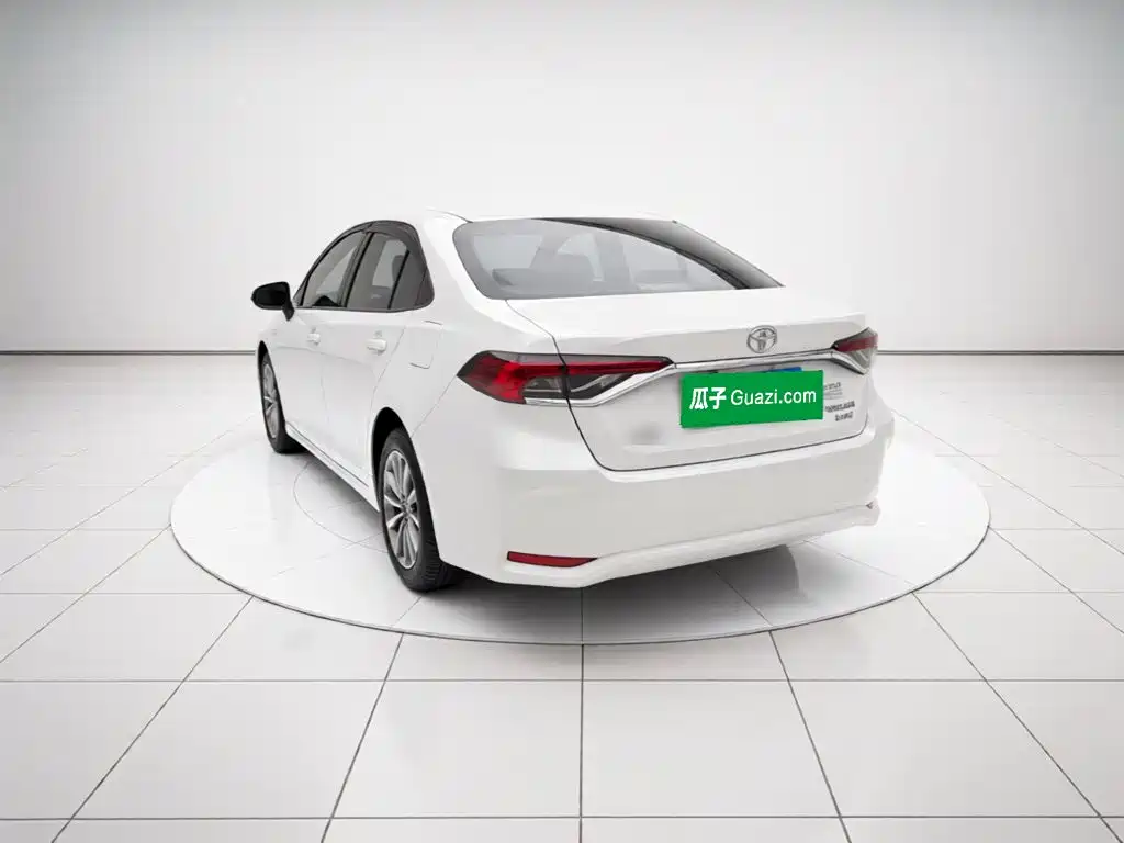 Toyota Corolla — миниатюра 4