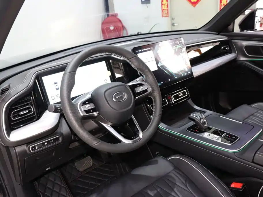 GAC GS8 2025 2.0TGDI Luxury 5 мест