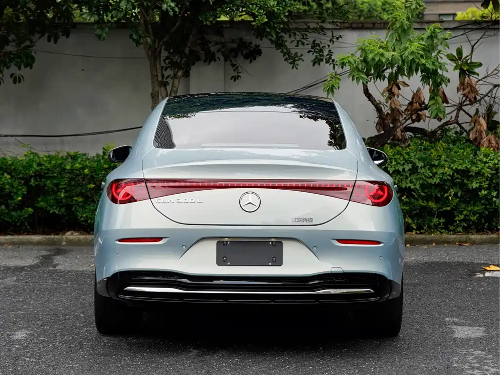 Mercedes-Benz Бенц-Кла Новая энергия — миниатюра 6
