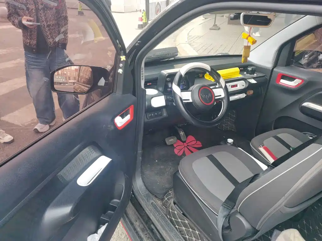 Wuling MINIEV — миниатюра 17