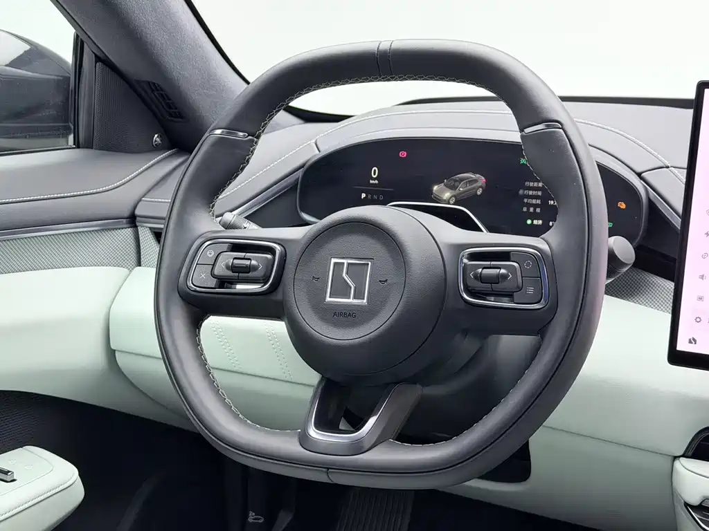 ZEEKR EXTREME KRYPTON 001