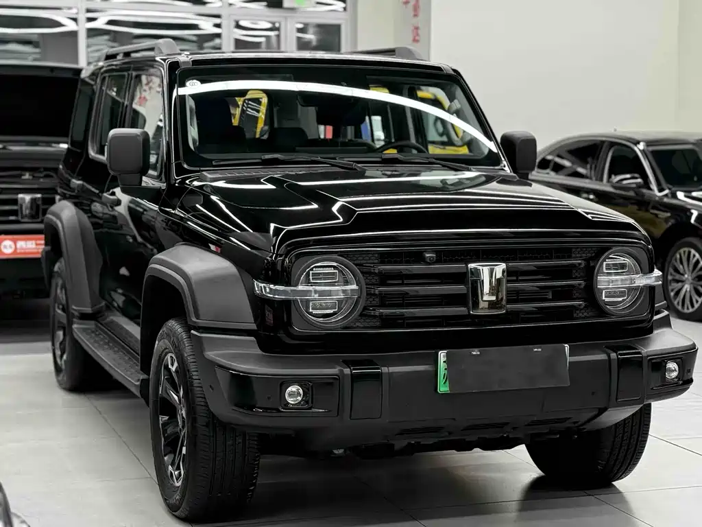 Tank 300 2025 Hi4-T 36.7kWh