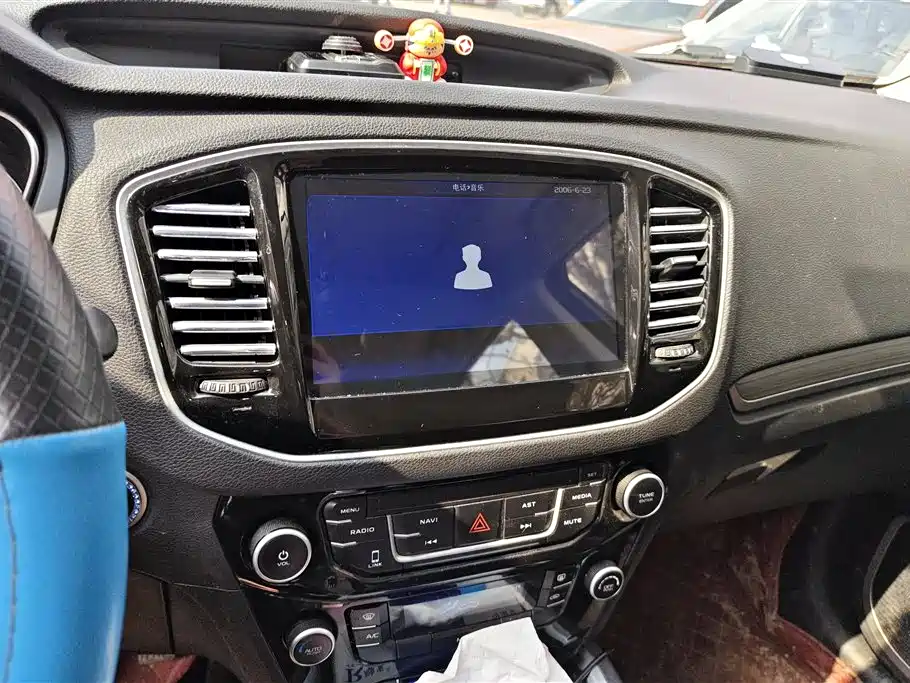 GEELY AUTOMOBILE VISION X6