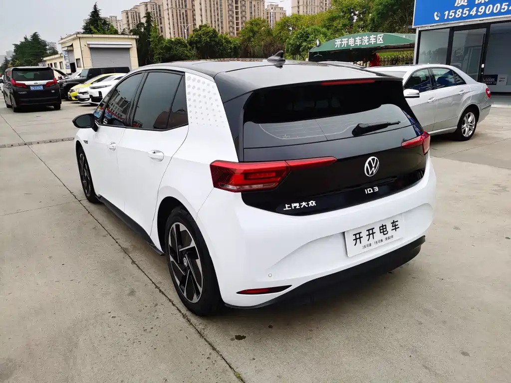 Volkswagen ID.3 — миниатюра 6