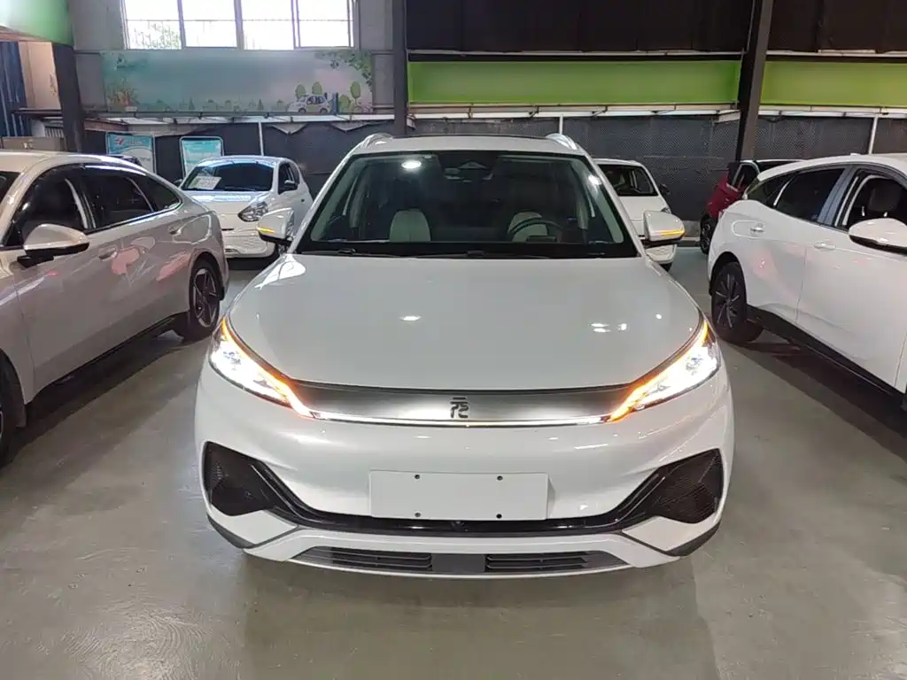 BYD Yuan Plus — миниатюра 3