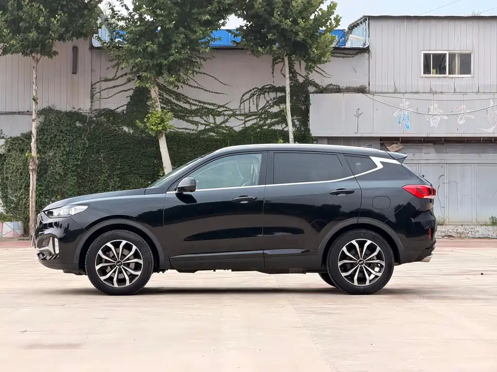 Wey Wey VV6 — миниатюра 4
