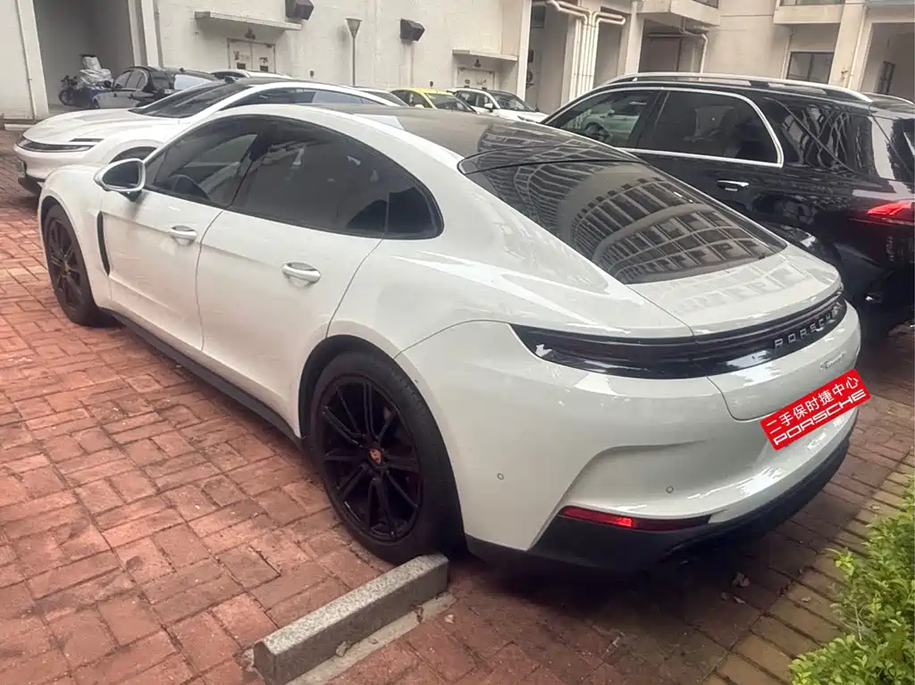 Porsche Panamera — миниатюра 4