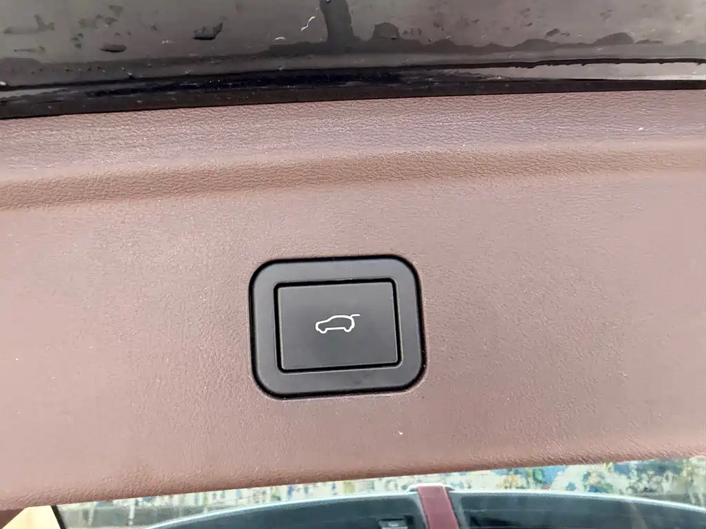 Wey Wey VV6 — миниатюра 20