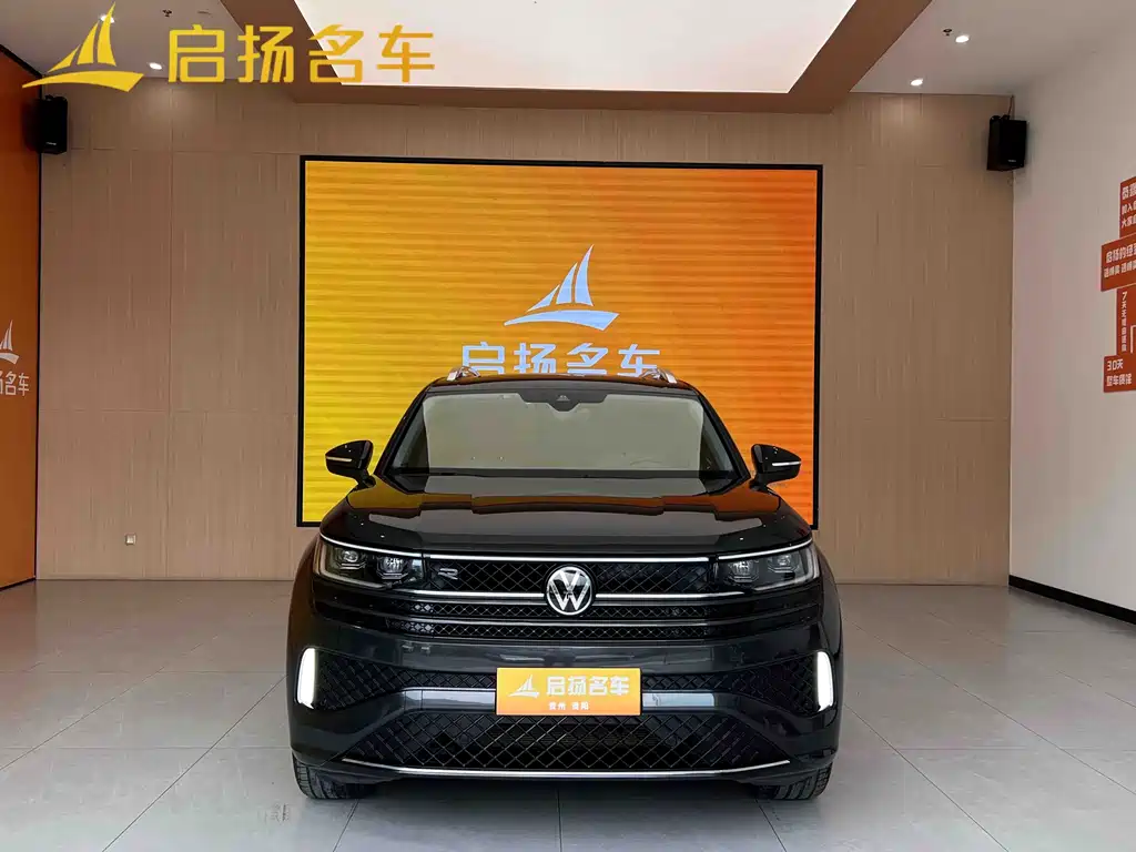 Volkswagen Tavendor 2023 380TSI 4WD R-Line Patrol Tour Edition