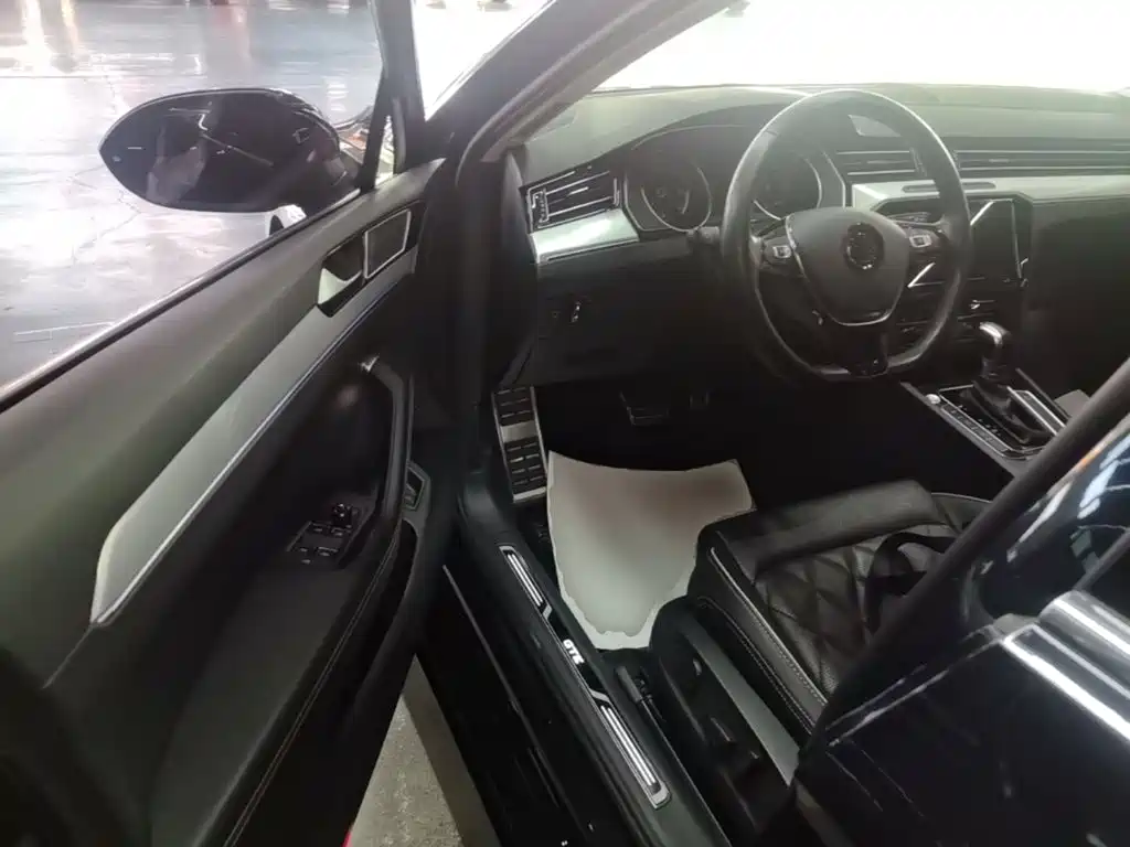 Volkswagen 迈腾 PHEV — миниатюра 16