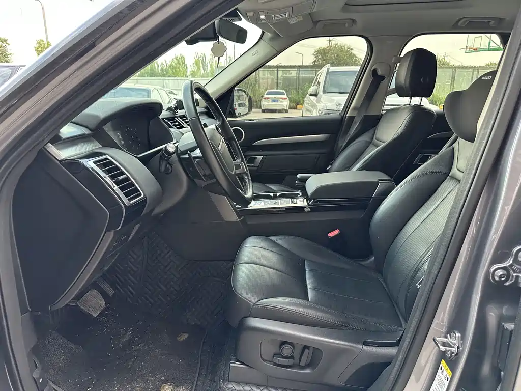 Land Rover Discovery — миниатюра 4
