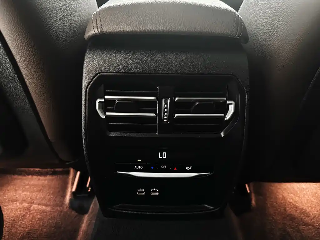 BMW 3 Series — миниатюра 18