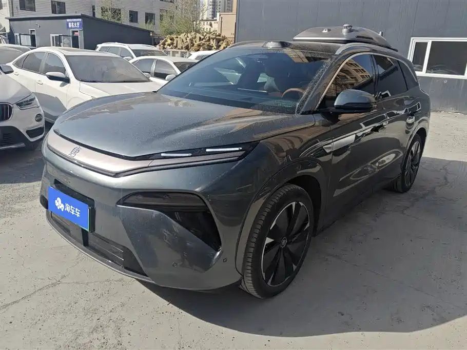 Byd 唐L 2025