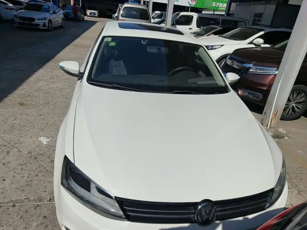 Volkswagen Sagitar — миниатюра 3