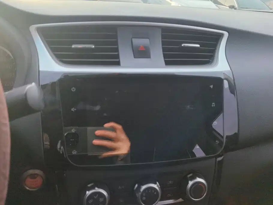 Nissan Sylphy — миниатюра 13