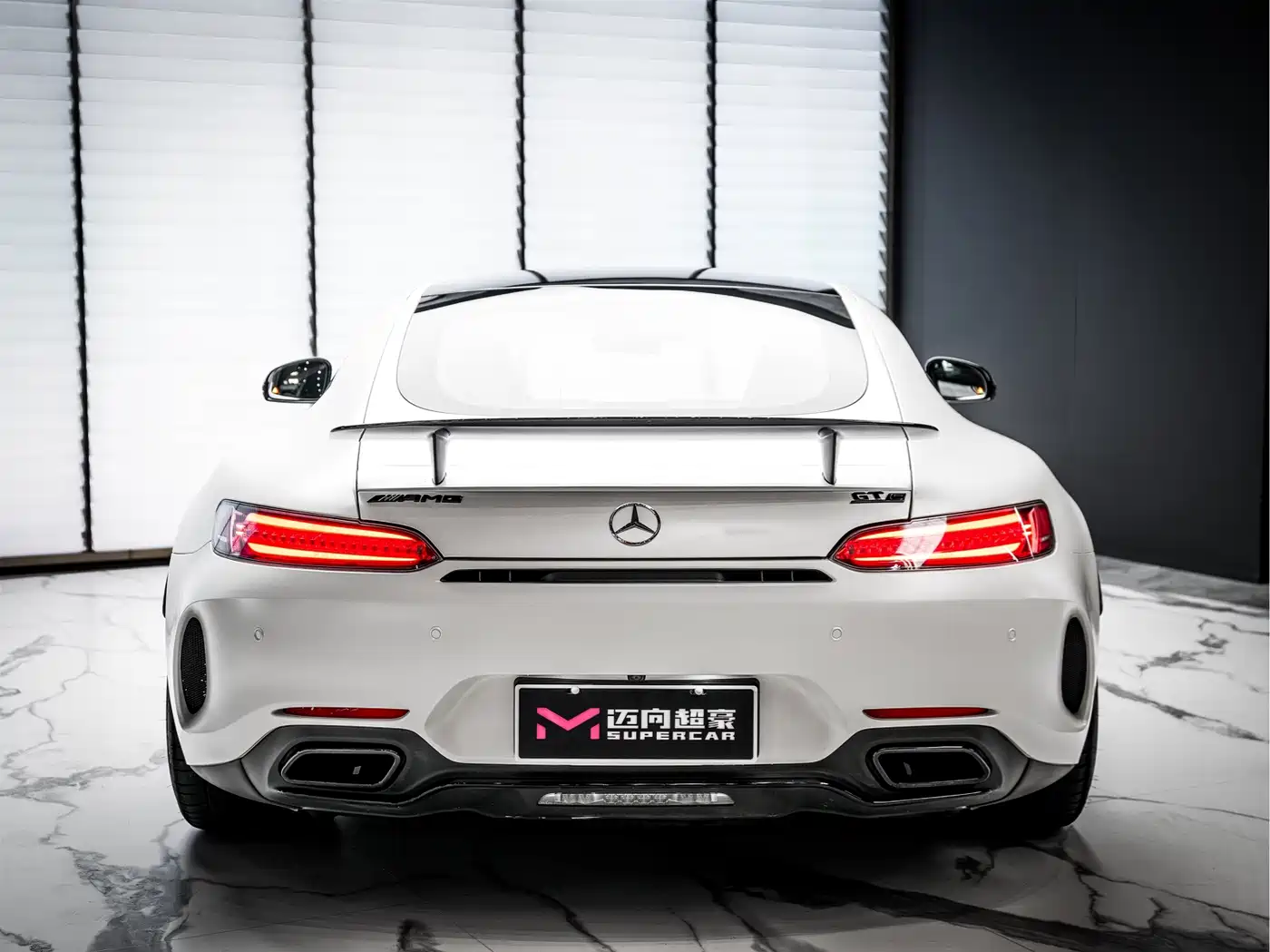 Mercedes-Benz AMG GT