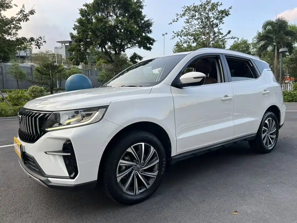 Geely Vision X6 2021 — фото 1