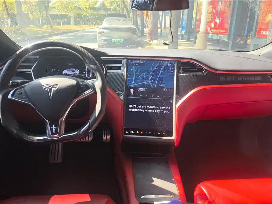 TESLA MODEL S