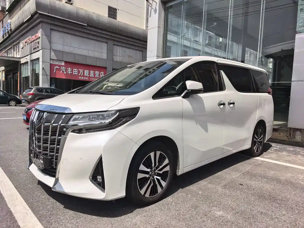 Toyota Alphard 2018