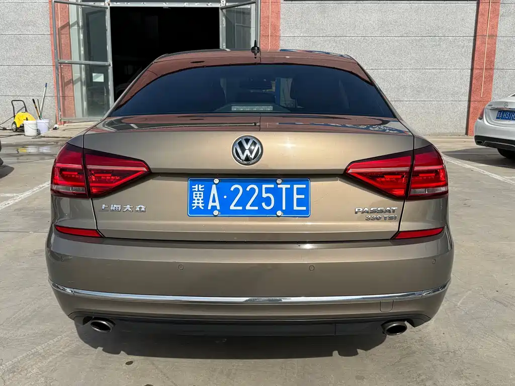 Volkswagen Passat — миниатюра 5
