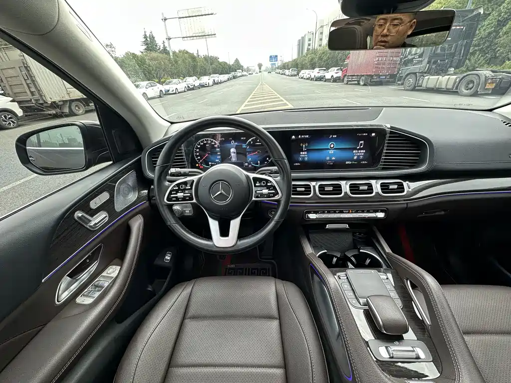 Mercedes-Benz GLE (Import) — миниатюра 4