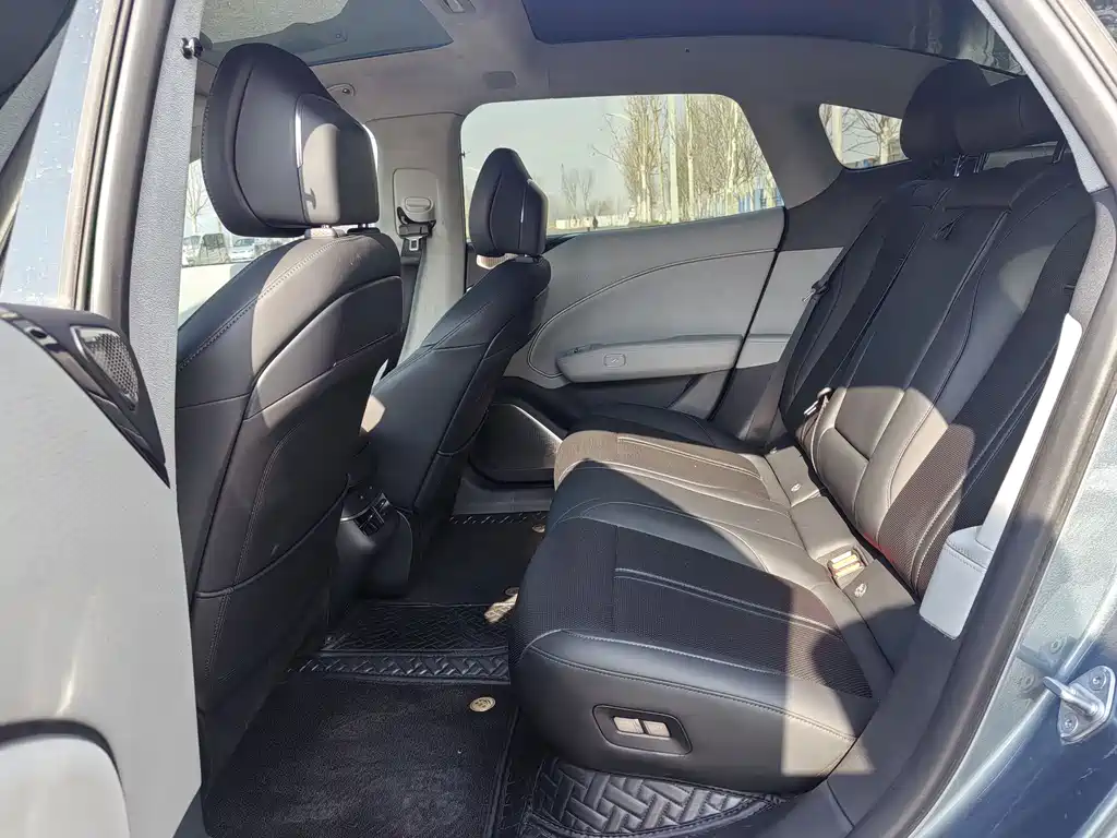 ZEEKR EXTREME KRYPTON 007