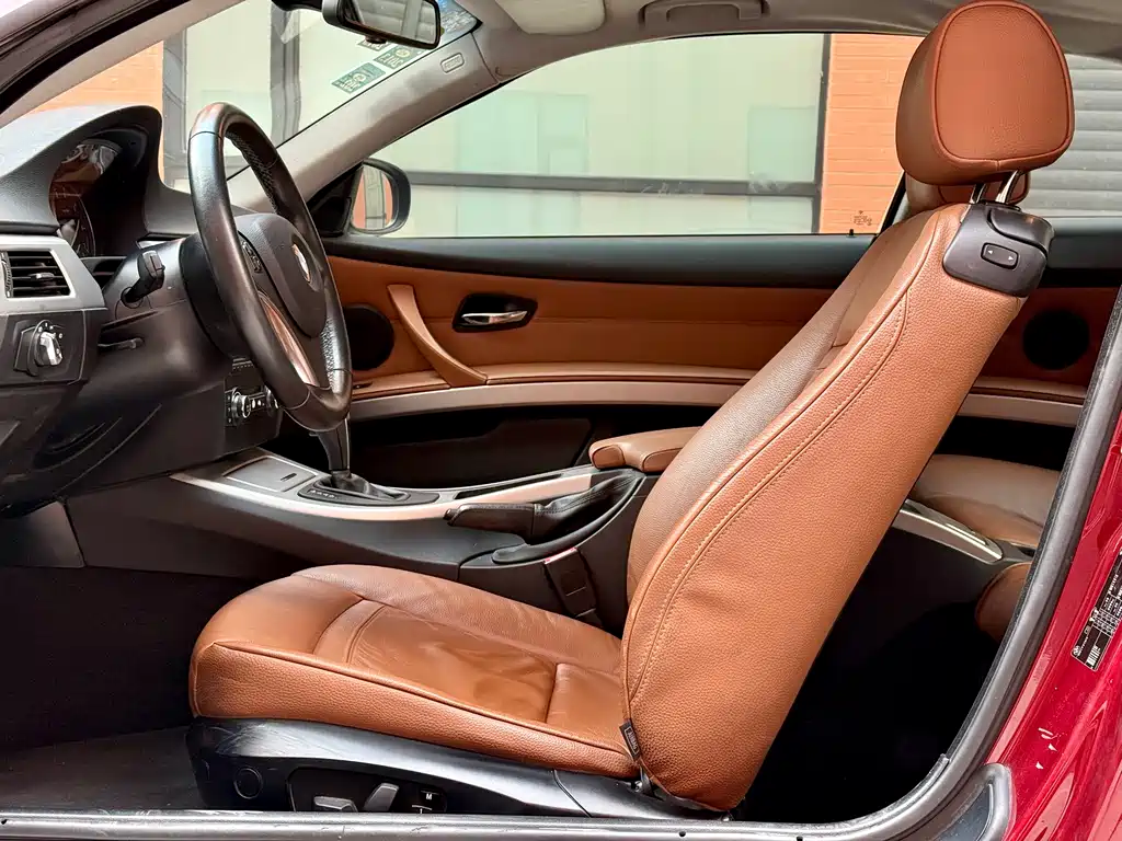 BMW 3 Series 3 2011 320i
