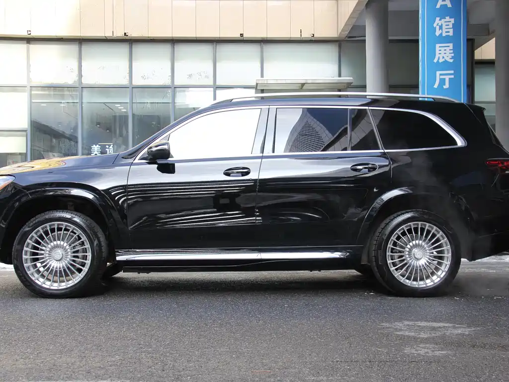 MERCEDES-BENZ GLS