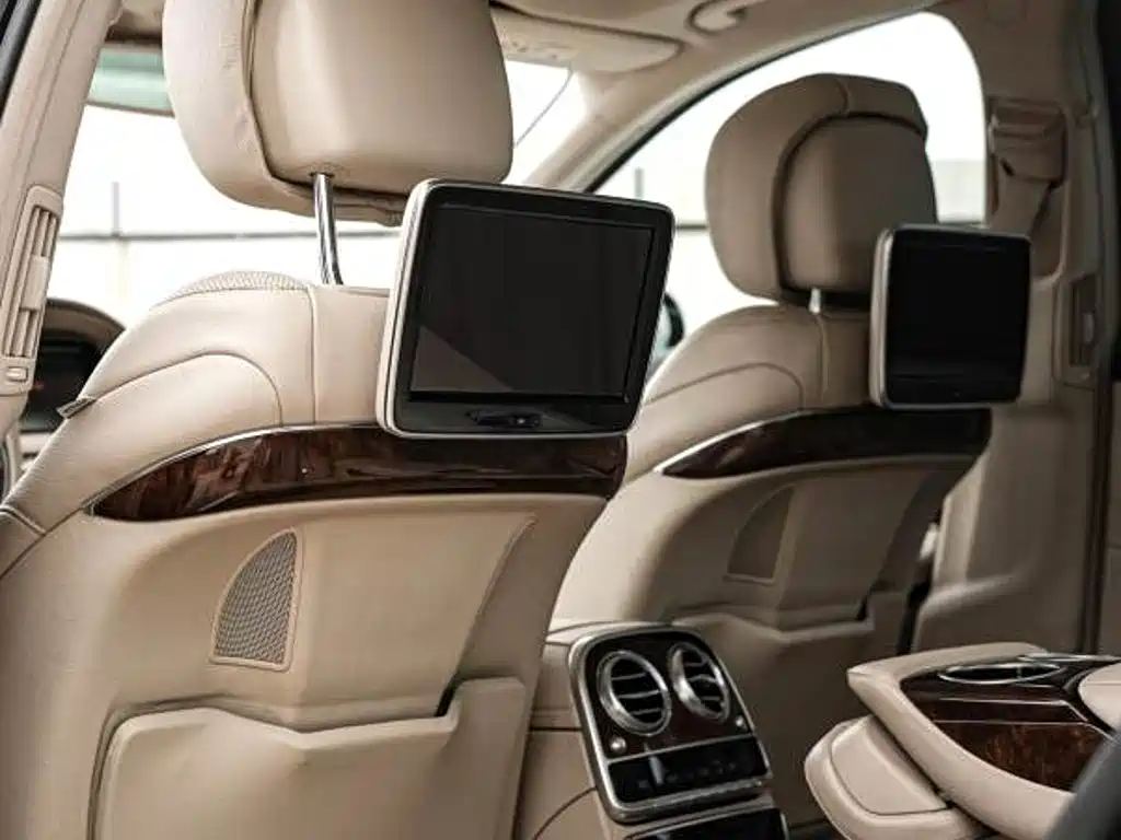 Mercedes-Benz S-Class — миниатюра 8