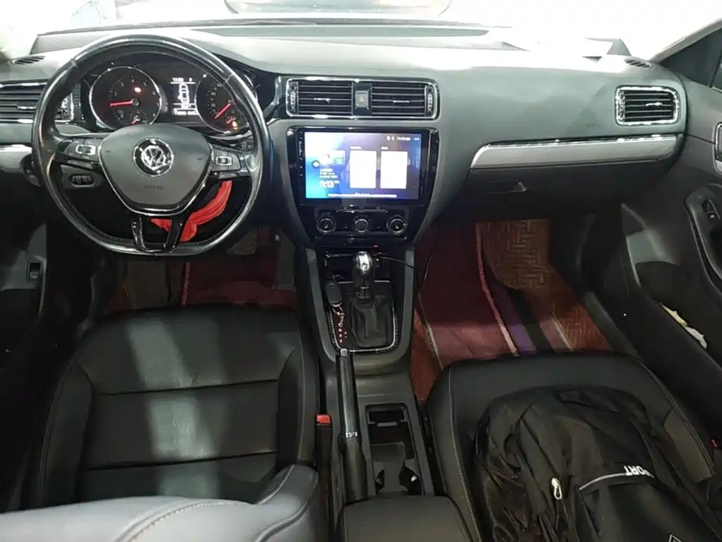 Volkswagen Sagitar — миниатюра 10