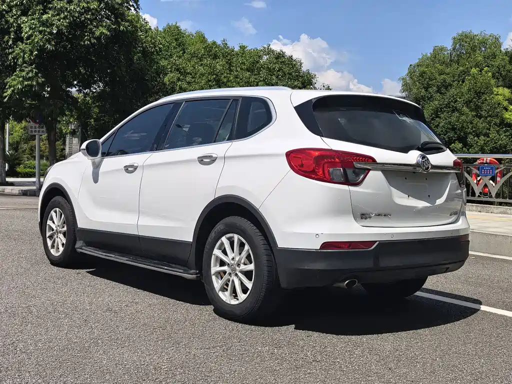 Buick Envision Plus — миниатюра 13