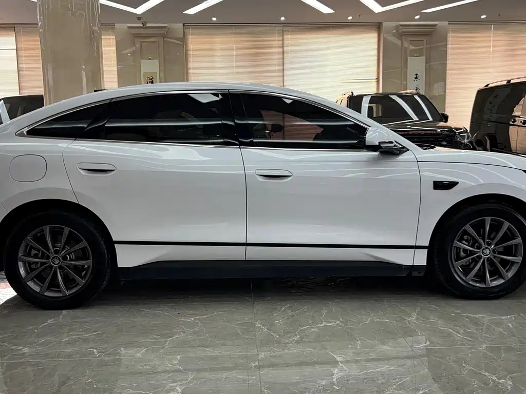 BYD Qin L — миниатюра 4