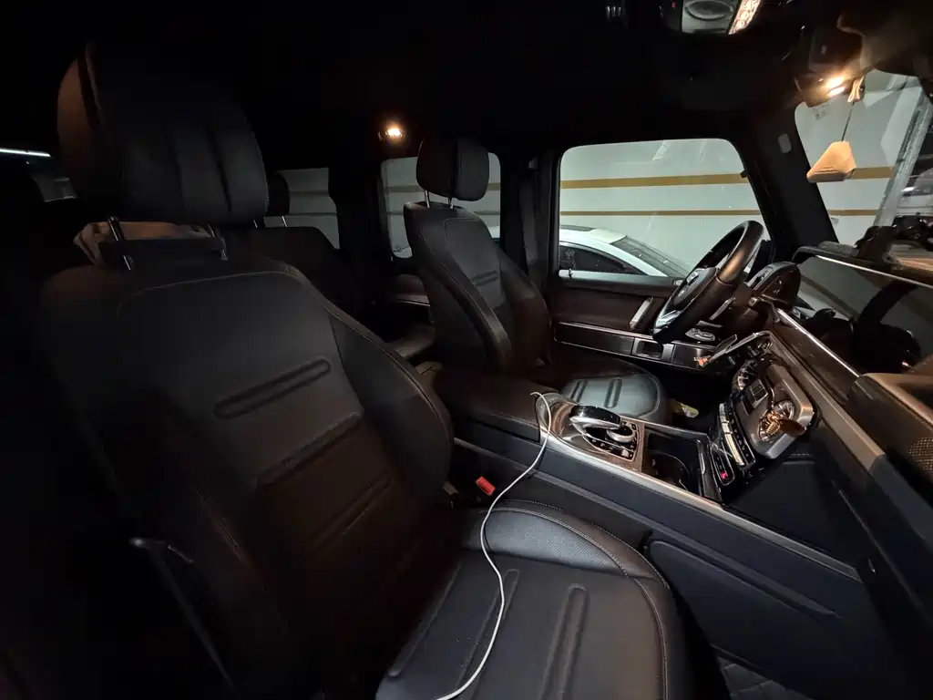 Mercedes-Benz G-Class — миниатюра 3